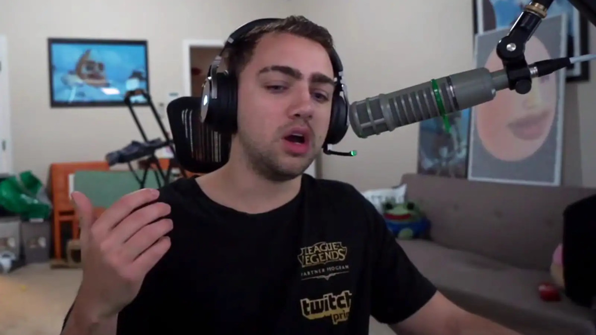 Mizkif claims he turned $600k from org to play with friends on One True ...