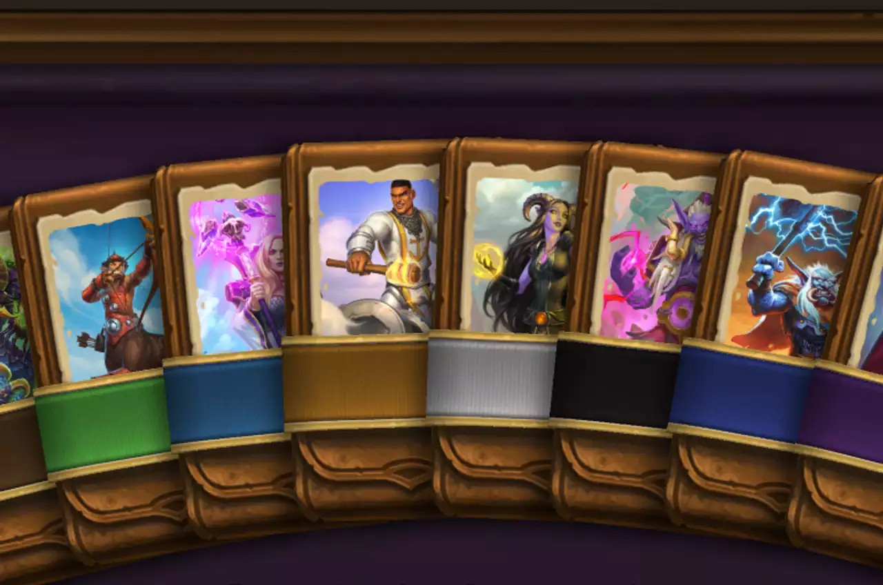 You Can Buy Full Battle Ready Decks for Hearthstone Twist (New Age