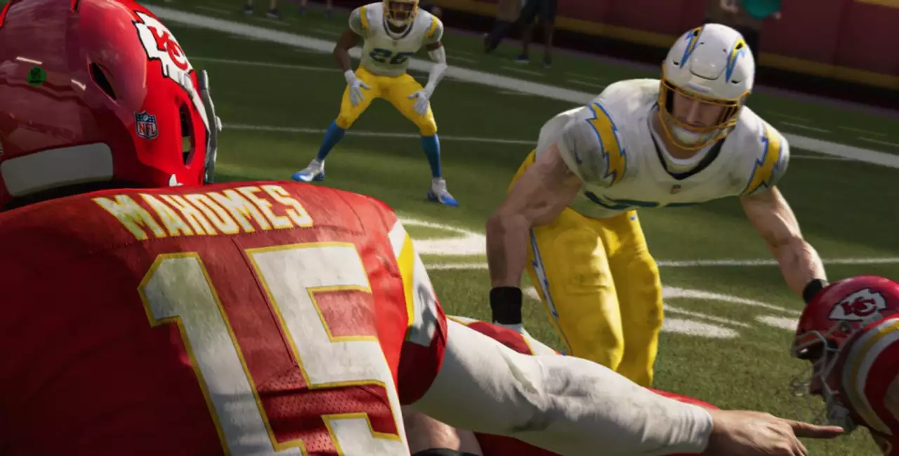 Madden 22 Ratings Reveal: Top 10 Edge Rushers