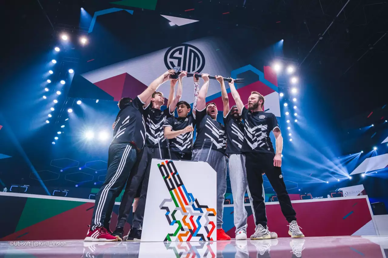 Rainbow Six Esports on X: When it mattered the most, @WolvesEsports  prevailed - and qualified to the Six Invitational 2024‼️ #BLASTR6Major   / X